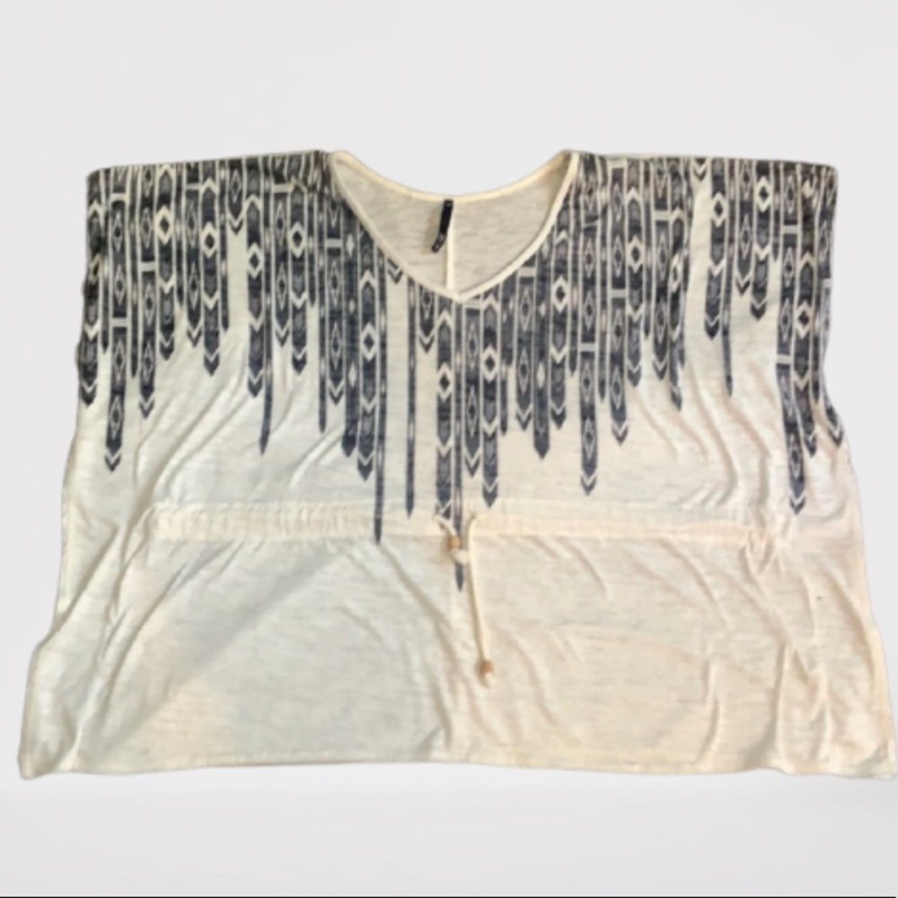 🖤Aztec Shirt🖤 - Picture 3 of 3